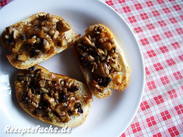 Baguette mit Champignons