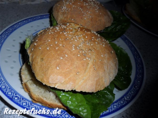 Burger-Brötchen belegt