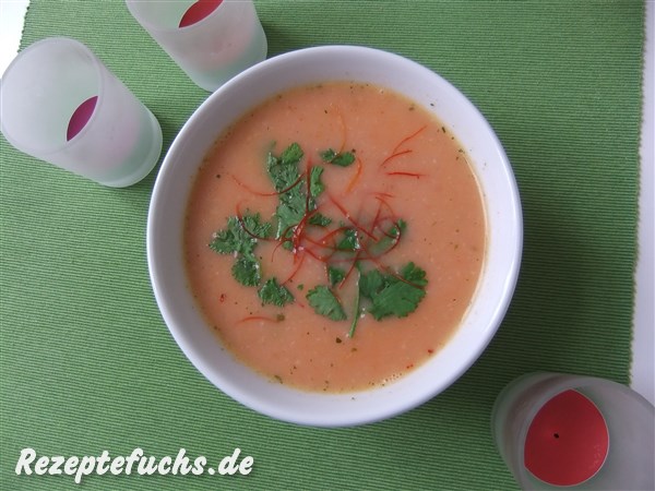 Erdnuss-Kokos-Suppe