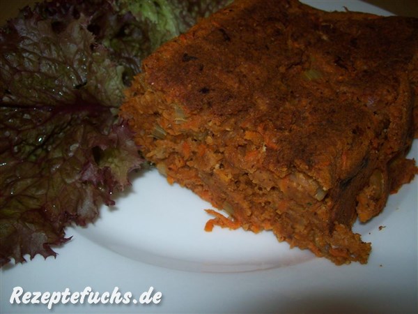 Gemüsebrot mit Haselnüssen