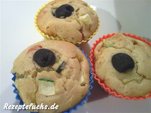 Herzhafte Muffins mit Gemüse