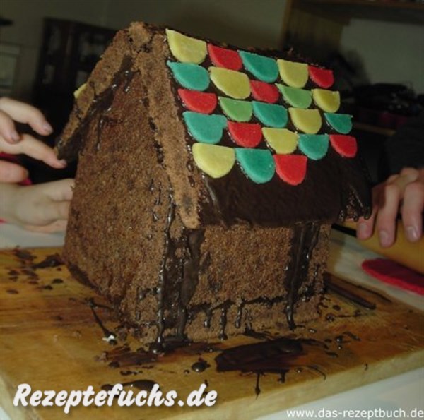 Lebkuchenhaus bei Glasur