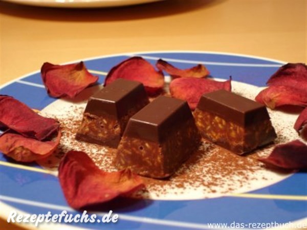 Schoko-Kokos-Nougat-Pralinen