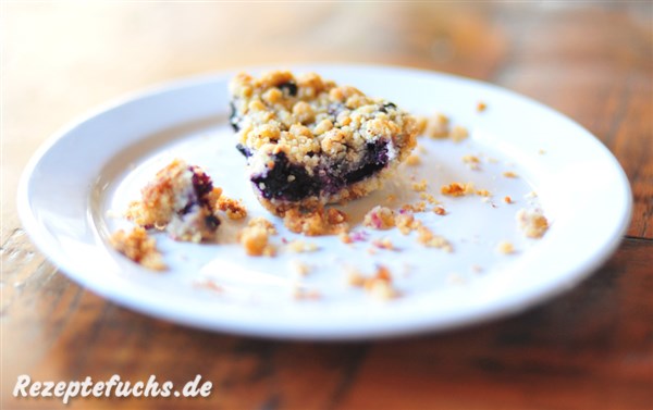 Variation mit 2-3 Schichten frischen Blaubeeren