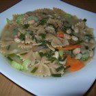 Bohnensuppe mit Vollkornnudeln