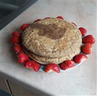 Buchweizenpfannkuchen mit Erdbeeren