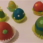 Bunte Ostereier aus Marzipan