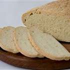 Weißbrot, angeschnitten