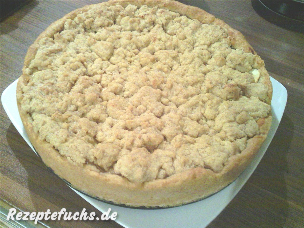 Apfelkuchen mit Zimtstreuseln