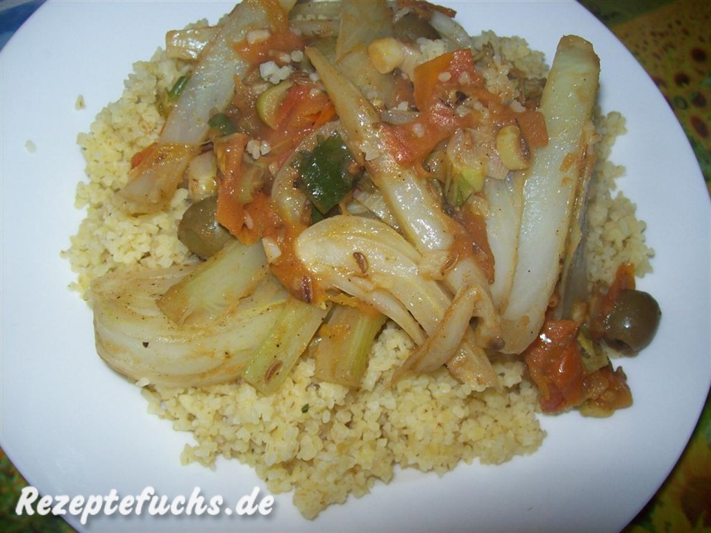 Bulgur mit Fenchel und Oliven