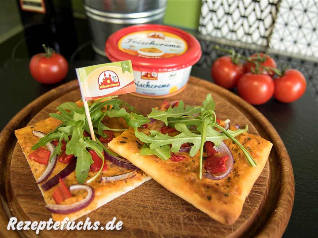 Mediterraner Flammkuchen