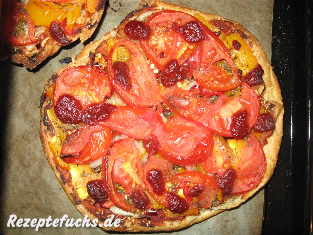 Paprika-Tomaten-Pide-Pizza