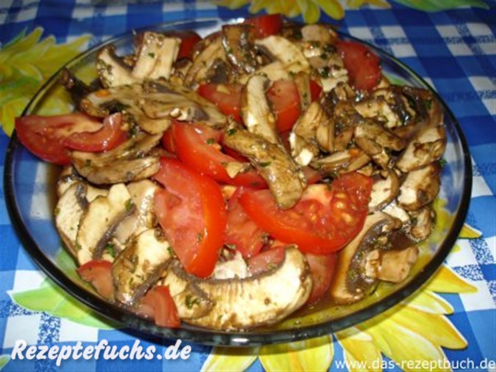 Tomaten-Champignon-Salat