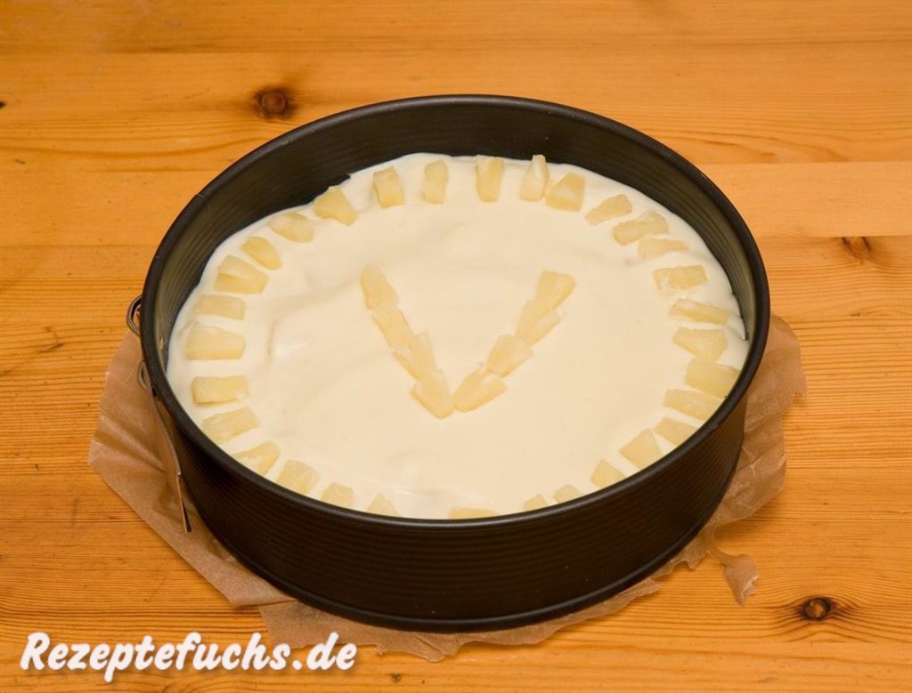 Virgin Colada Torte