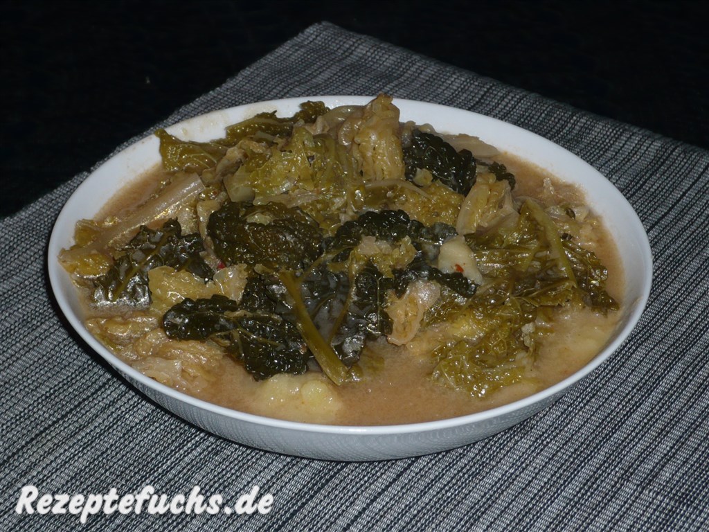 Wirsingkohl mit Muskat-Kartoffelpüree