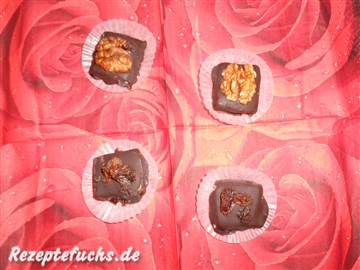 4 Pralinen