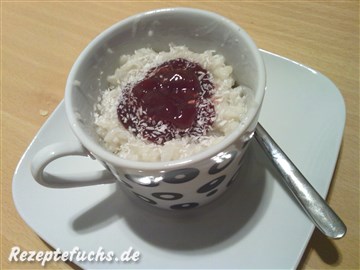 Kokosmilchreis mit Himbeerfruchtaufstrich