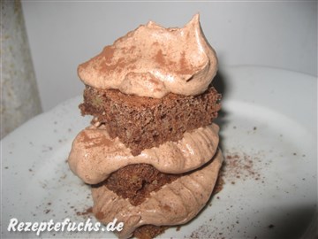 Mousse und Schokokuchen, lecker