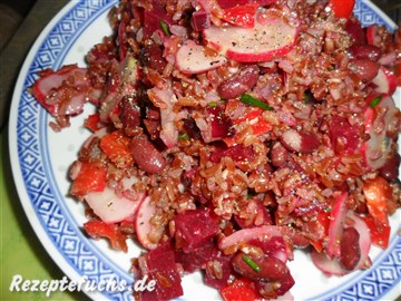 Roter Reissalat mit scharfem Dressing