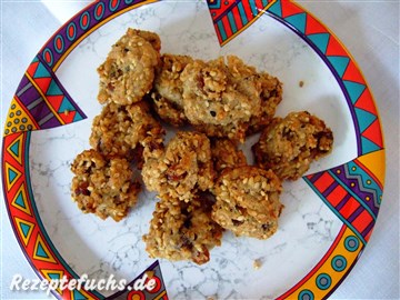 Sesamvollkornplätzchen mit Rosinen