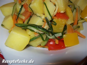 Thailändische Kartoffelpfanne