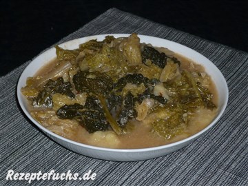 Wirsingkohl mit Muskat-Kartoffelpüree